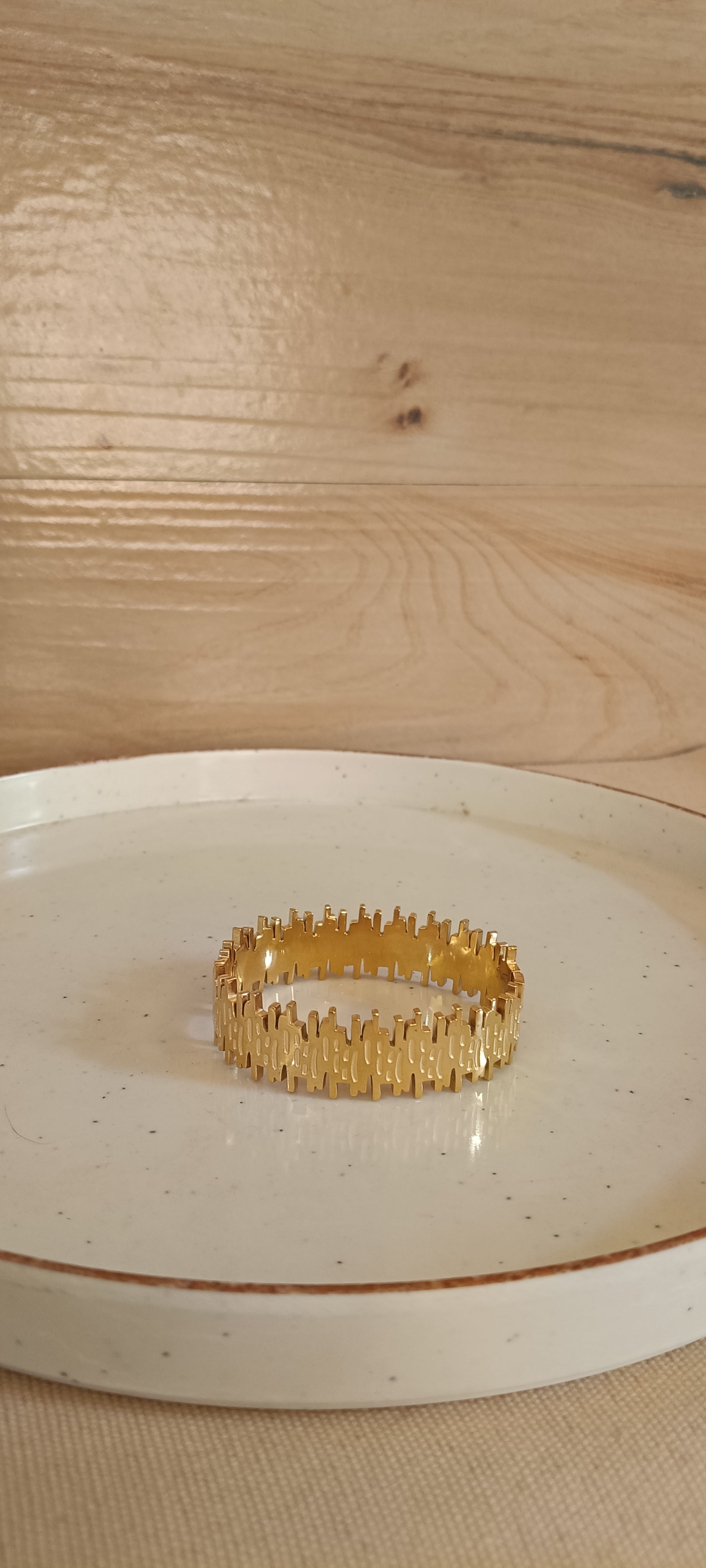 Cartier Sculpted Wave Bangle